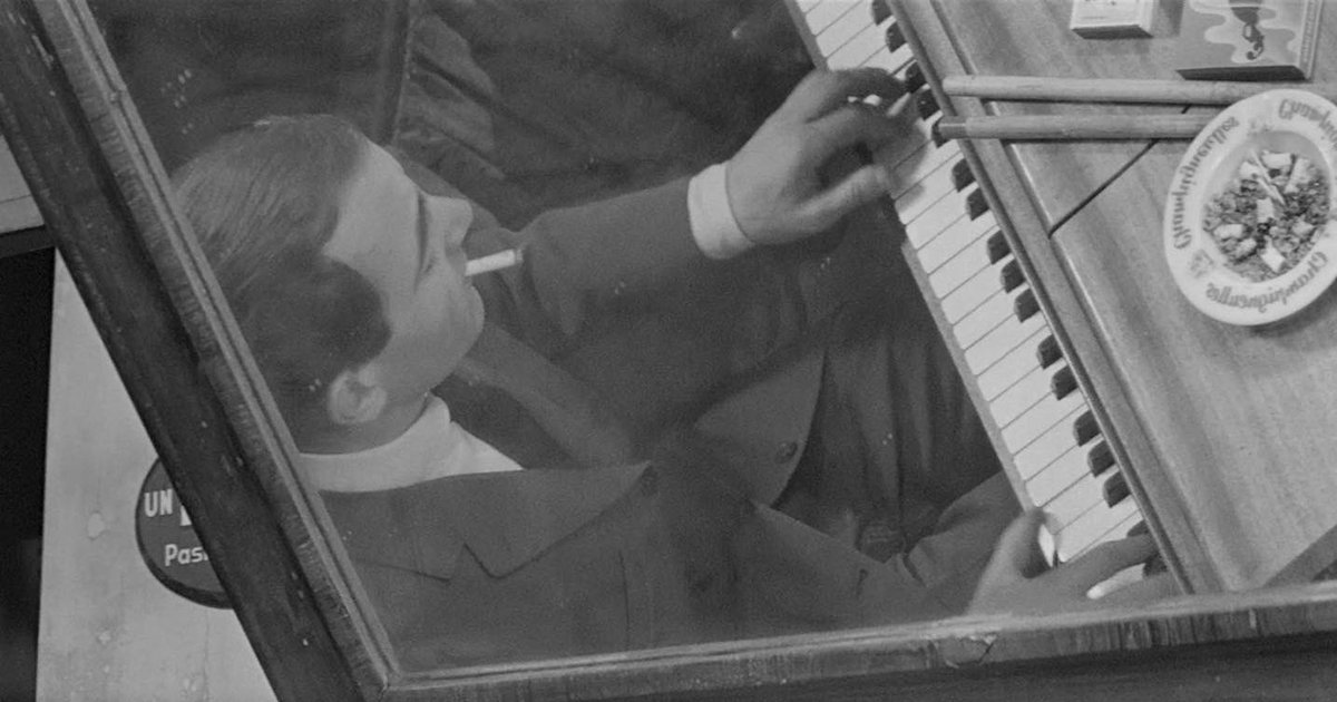 oscarmoviebuff's tweet photo. Shoot the Piano Player (Tirez sur le pianiste) [1960], François Truffaut 🇫🇷

#ShootthePianoPlayer #Tirezsurlepianiste #FrançoisTruffaut #CriterionCollection #CharlesAznavour #MarieDubois #NicoleBerger #MichèleMercier #AlbertRémy #RaoulCoutard https://t.co/Mn8KQpQcH4