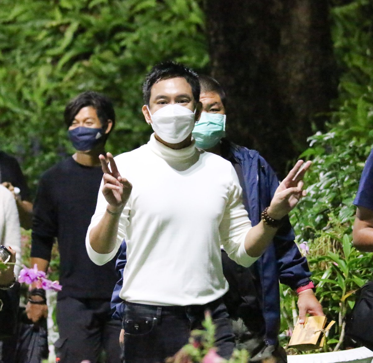 p_patonmymind's tweet photo. ขอวนกลับไปเชียงรายหน่อยน๊า.
.
#patpowerpat https://t.co/WZ1qIvIRxJ