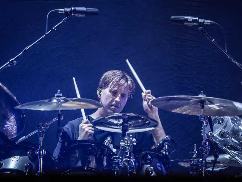 #
This man is turned 45 today!

Happy birthday, Brooks Wackerman! 