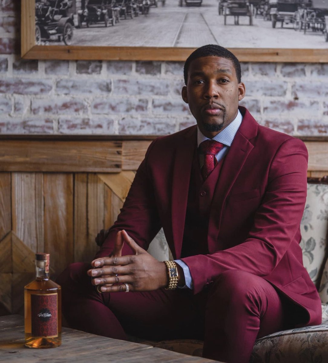 dublasewhiskey's tweet photo. “When creating the inspiration behind DuBlasé, I wanted to introduce a fine whiskey for those that celebrate life’s special moments with a toast of a glass.”
- Darrin Eakins, Founder & CEO of DuBlasé
#DuBlasé #AToastToLife #VerySmooth #WhisKeyDetails #whiskey https://t.co/cia6VRbcHB