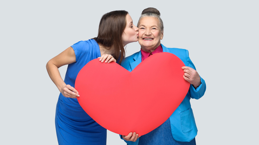 sharphealthcare's tweet photo. Share with Mom how much you care by having a conversation about her heart health. #SDGoRed #SDHasHeart #SharpGoesRed ❤️
➡️ https://t.co/gcntmc4Plc https://t.co/ELd38kV2KM