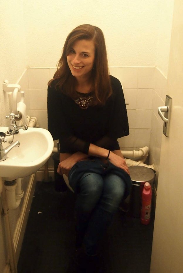 Girls On Toilet On Twitter Pee Peeing Pissing Toilet