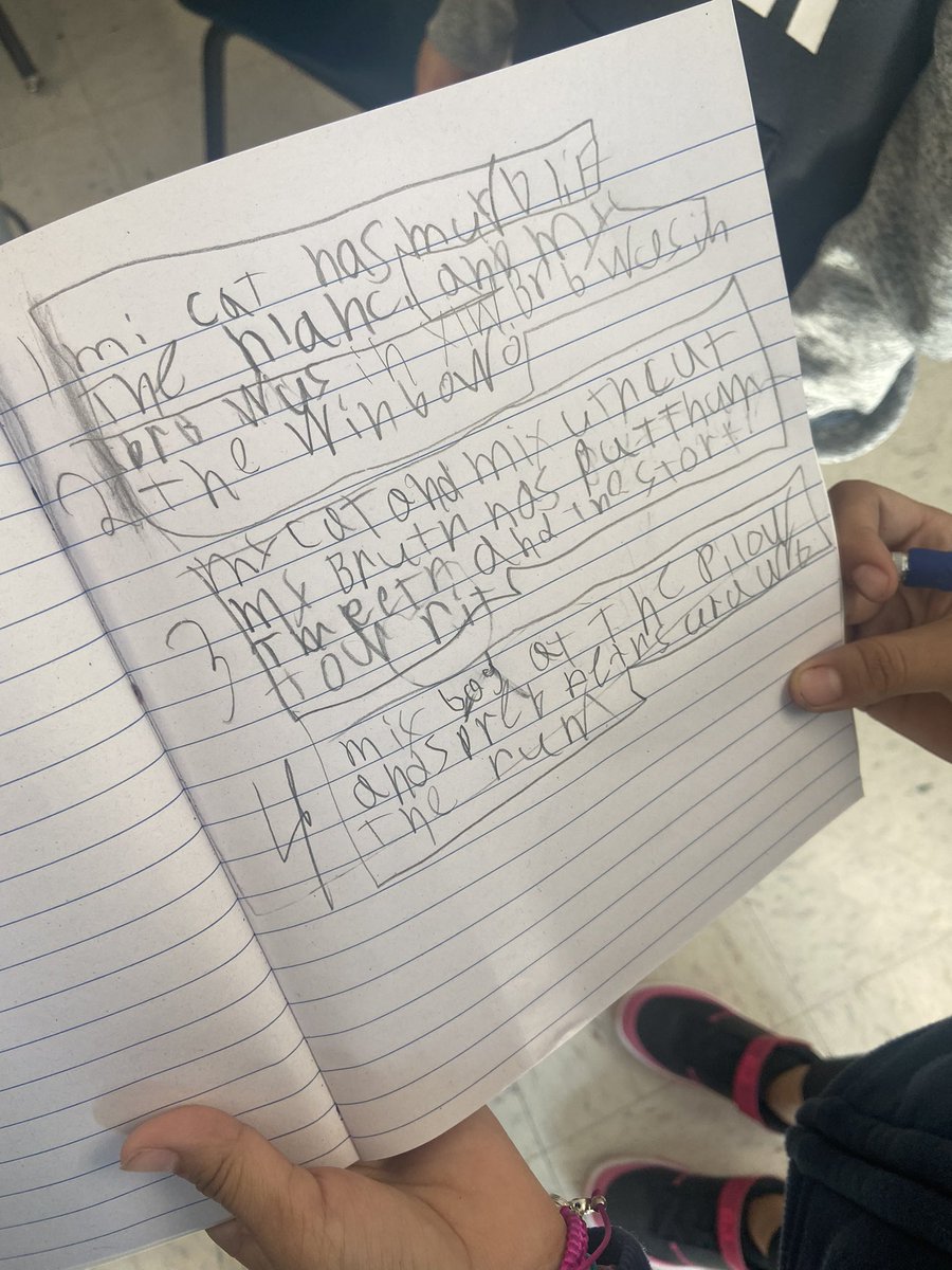 MissWelchELL's tweet photo. Starting our humorous personal narrative project today! Step 1: brainstorming and free writing 🧠✍️ https://t.co/eGWqORmh3P