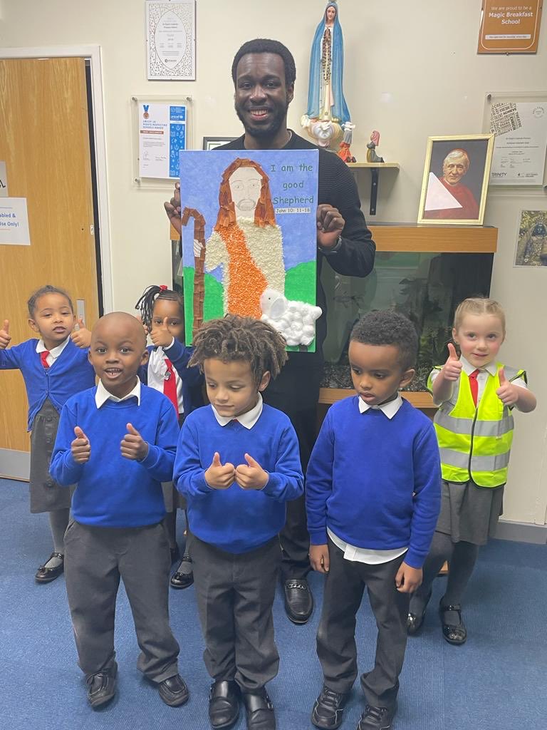 ChadPrimary's tweet photo. Reception class are thinking really carefully about their talents and how to use them. Thank you Clement for sharing your vocations with us!#vocationweek https://t.co/JTLzX4fRie
