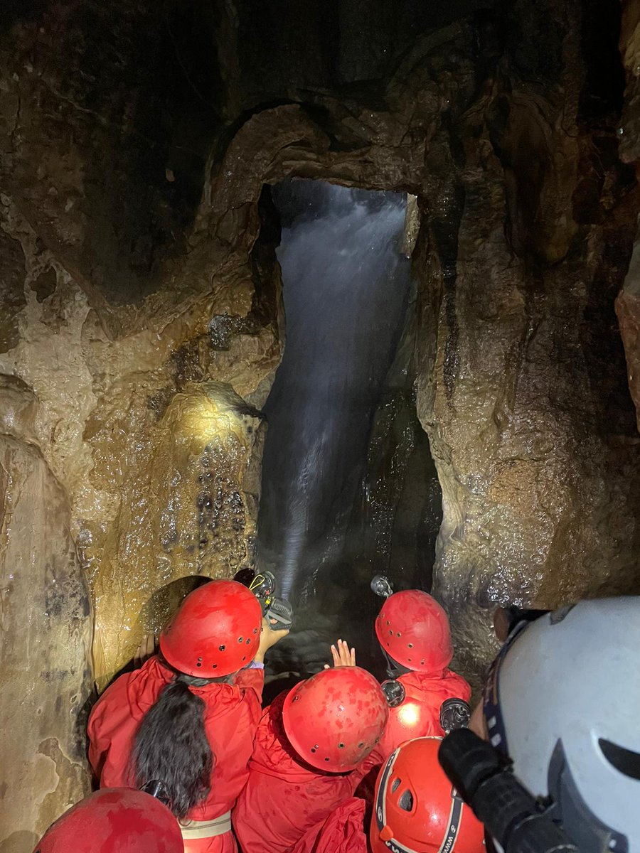 LapageSport's tweet photo. Another fantastic afternoon of activities for Year 4 @LapagePrimary with @IngleboroughHal. Children explored Yordas cave and took a shower in an underground waterfall. https://t.co/9ePEzVC244