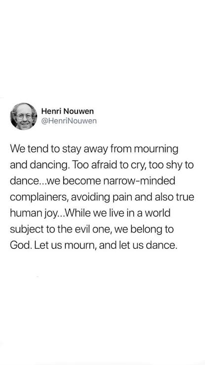 _ginx_'s tweet image. Mourning and Dancing