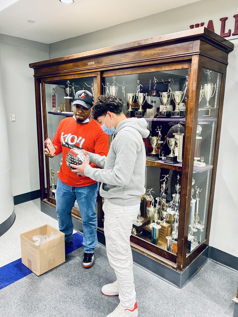 Dr. Martinez (@drmtz01) on Twitter photo Thanks to K104 for honoring our QB for an outstanding game this season <a href="/K104FM/">K104</a> <a href="/Sunset_Bison/">Sunset High School</a> <a href="/SunsetAthletics/">SunsetBisonAthletics</a> <a href="/dallasathletics/">Dallas ISD Athletics</a> Thanks to K104 for honoring our QB for an outstanding game this season <a href="/K104FM/">K104</a> <a href="/Sunset_Bison/">Sunset High School</a> <a href="/SunsetAthletics/">SunsetBisonAthletics</a> <a href="/dallasathletics/">Dallas ISD Athletics</a>