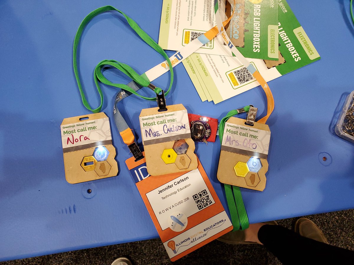 coachcoto's tweet photo. @jencarlson1 and @teachamongtrees and I made some new name tags at #IDEAcon https://t.co/jdaWQZi9PN