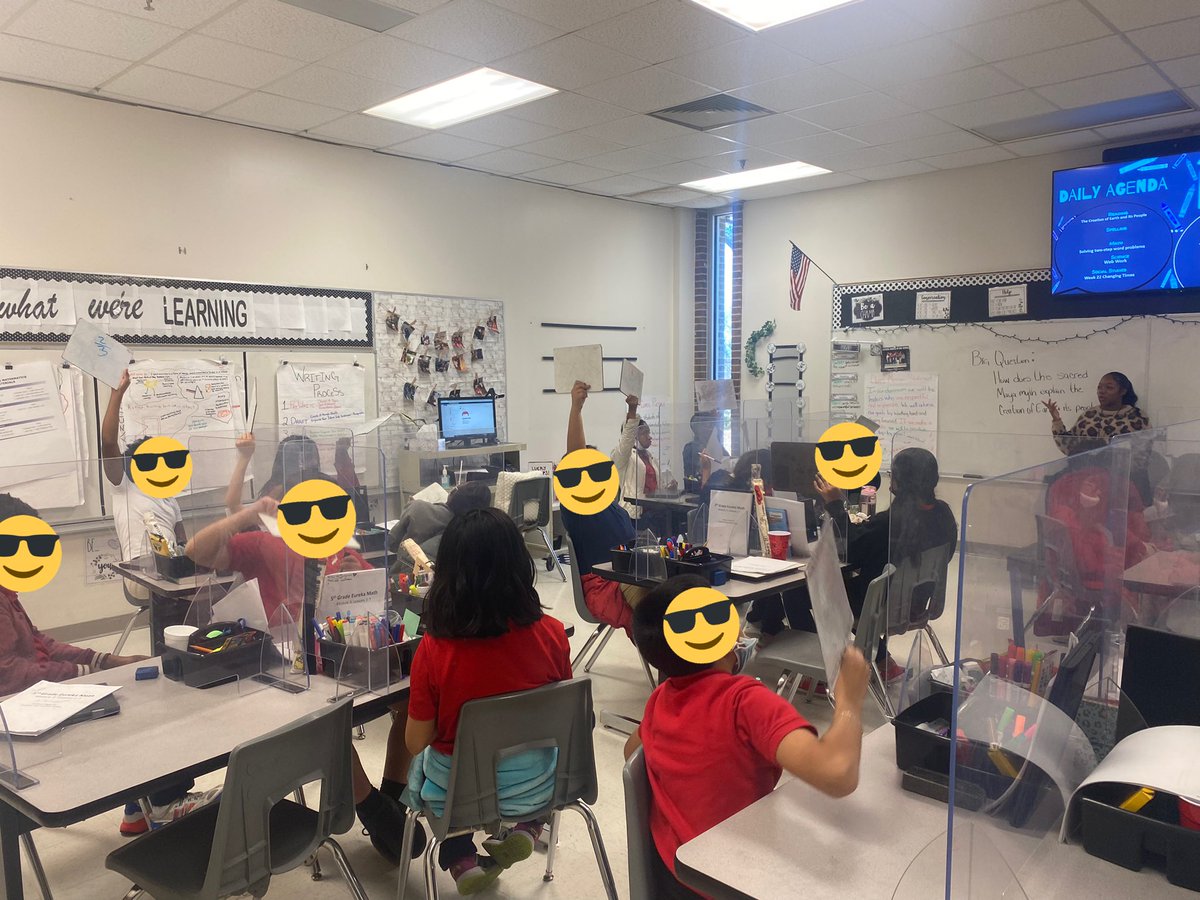 mimartin08's tweet photo. Loved seeing students engaged during Eureka Math! Students practiced Mental Math with fractions. @ItsMsNickerson @VialCC_Vikings https://t.co/SXrzIwOrR4