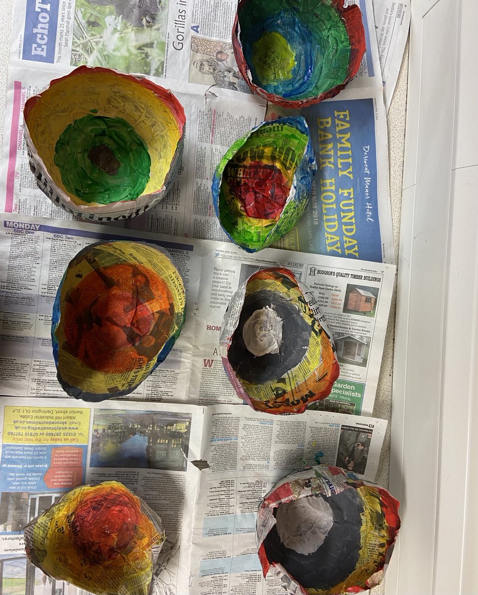 n_setterington's tweet image. From this &amp;gt;&amp;gt;&amp;gt; to this in 24 hours! 😍Structure of the Earth paper mâche models with Year 9! #sciencemodels #proud