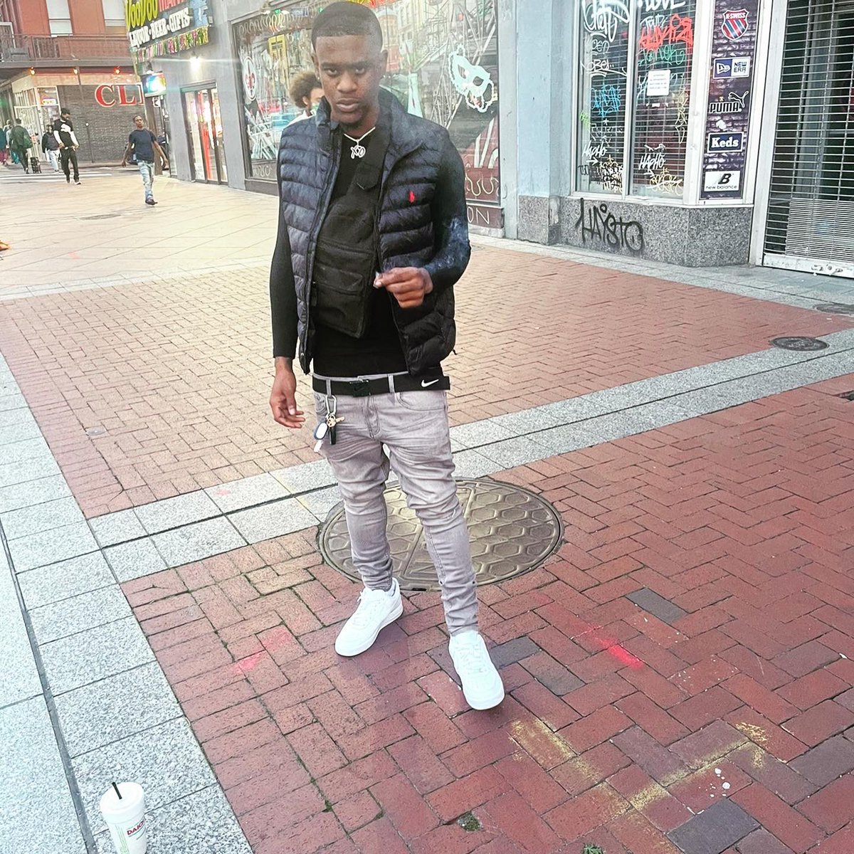 js__95's tweet image. 🖤❤️