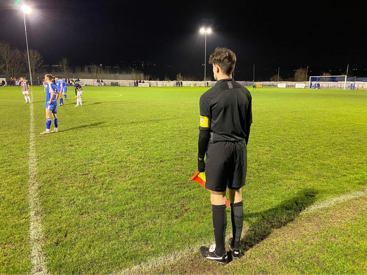 loobylouband's tweet image. My son @_maxband would find these very ‘handy’! #refclub