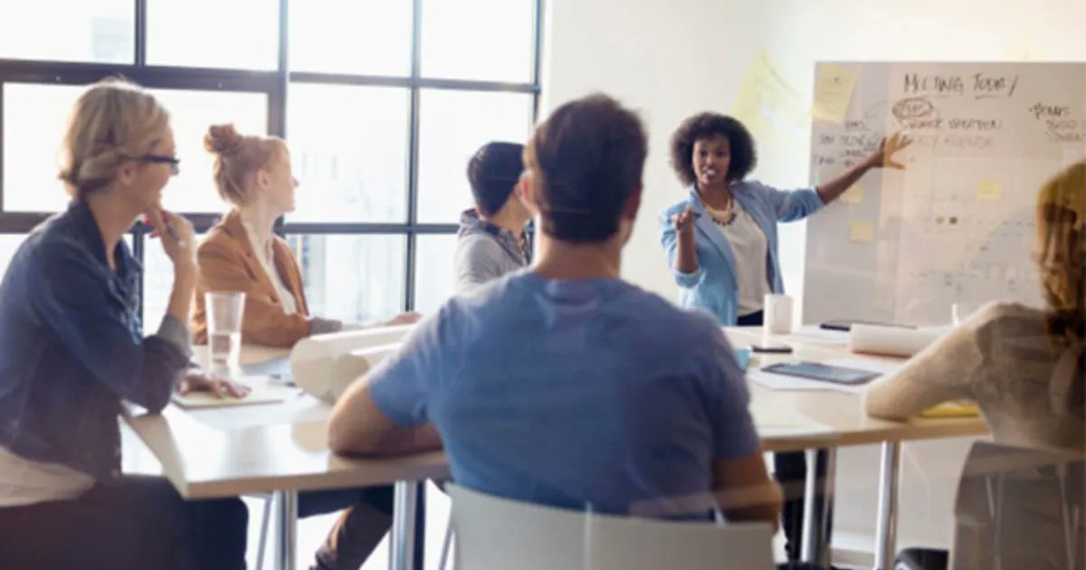 MD of <a href="/Perspectus_/">Perspectus Global</a> Global and <a href="/gingercomms/">GingerComms</a>, <a href="/HarrietScottie/">Harriet Scott</a>, speaks to PRmoment about how the prolonged PR pitch process is putting unnecessary pressure on agency employees: buff.ly/3HPJooc #PR #PublicRelations