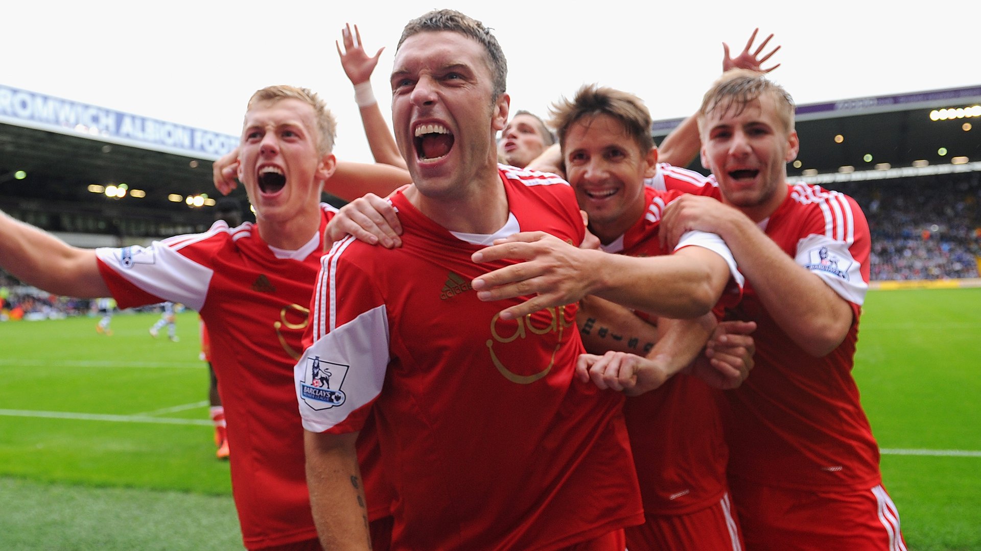 SIR RICKIE Wishing a very happy 4  0  th birthday to legend Rickie Lambert! 