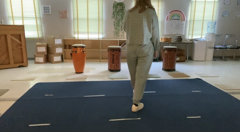 fennington_EDU's tweet photo. happy valentine’s day from the music room! lots of big things happening this week ❤️ sneak peak below 👀 https://t.co/20Dm6CevSW