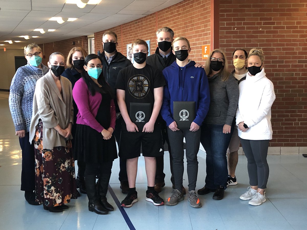 Kenneth M. Smith tweet media