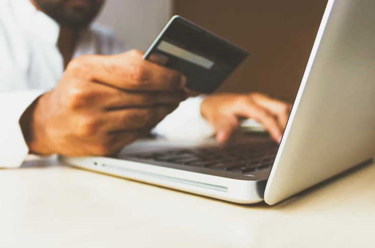 adv_contextual's tweet photo. A major credit card wanted to drive awareness for its cash back card. Using #AdvancedContextual, we increased #brandlift, exceeded #viewability benchmarks, achieved #costper page view, &amp; were a top-performer for #CPA (applications) goals. Read more: https://t.co/j8eIv52DXj https://t.co/8WKZUqatyz