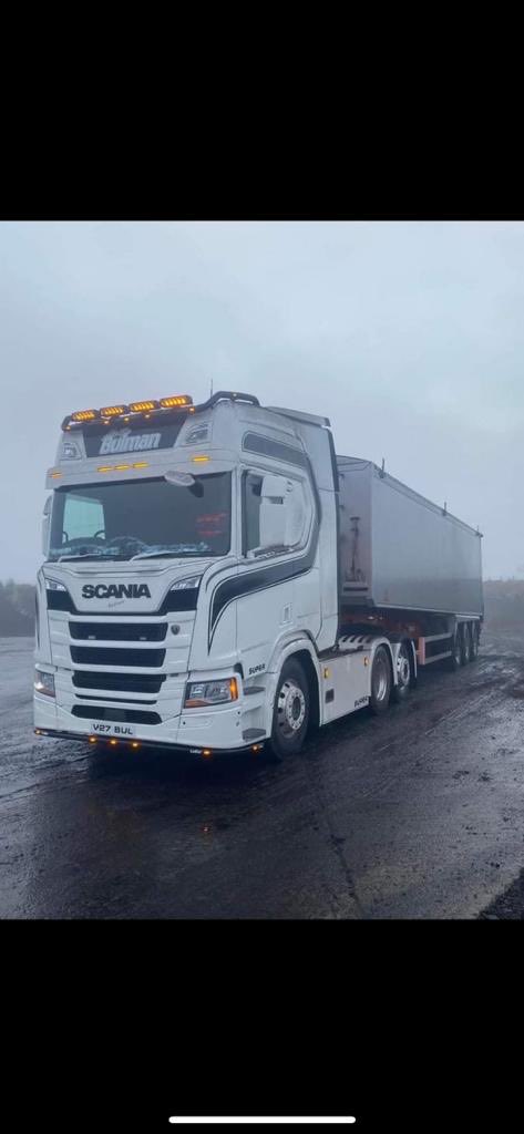 We would like to thank Martyn Bulman haulage for there sponsorship to the show Martyn has supported us since the show began but was especially keen to get involved this time due to sadly losing his mam to cancer 😪 there trucks will be at the show aswell cheers Martyn 👌#support