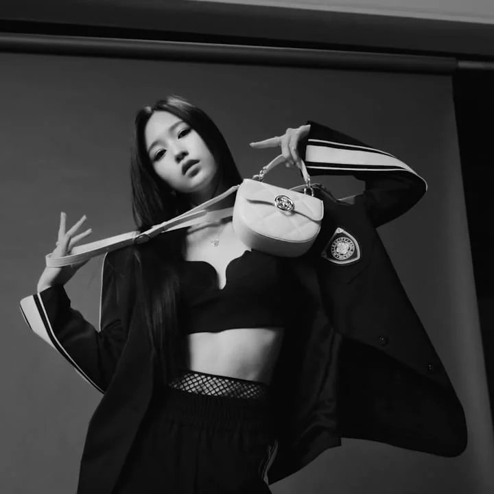 twicevoting4's tweet photo. MINA FOR METROCITY
#MinaxMetrocity
#SpringWithMina
#MINA #미나 @JYPETWICE https://t.co/DamwHDkLO4