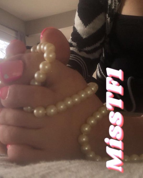 Good morning my feet lovers !!! #feet #onlyfans #barefeet #solesfeet #toeslovers https://t.co/uThdUs<a href="/tag/feet"class="tags">#feet</a><a href="/tag/onlyfans"class="tags">#onlyfans</a><a href="/tag/barefeet"class="tags"><span>#barefeet</span></a><a href="/tag/toeslovers"class="tags"><span>#toeslovers</span></a><a href="/tag/solesfeet"class="tags"><span>#solesfeet</span></a>