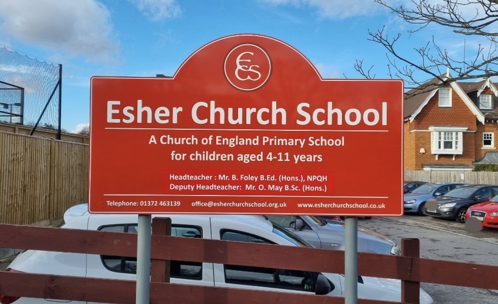 BreckFound's tweet photo. We were thrilled to visit @EsherChurchSch to talk to the pupils and parents last week. Thanks so much for the warm welcome! #Breck #PlayVirtualLiveReal #OnlineSafety #Schools https://t.co/C24Spcv4JD