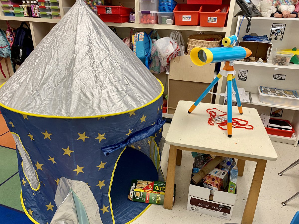 This morning the kids walked into class to a new dramatic play center!! Yesterday for our professional development day I was busy creating a space center for our “OUTER SPACE” theme this week🔭🪐🚀👩🏼‍🚀🛰☄️ #GESshineon <a href="/EarlyGcisd/">GCISD EARLY CHILDHOOD</a>