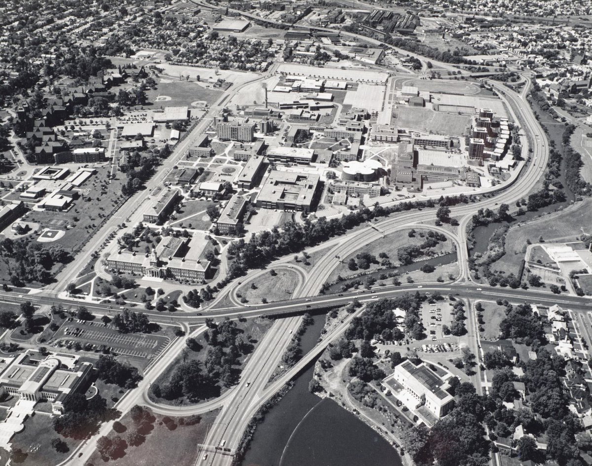 kconwayturner's tweet photo. Iroquois Drive used to be known as “Perimeter Road” before it was renamed in 1973. That year also saw the naming of “Cleveland Circle” and more. #BuffState150 #BuffStateHistory https://t.co/MouPPNbWPk