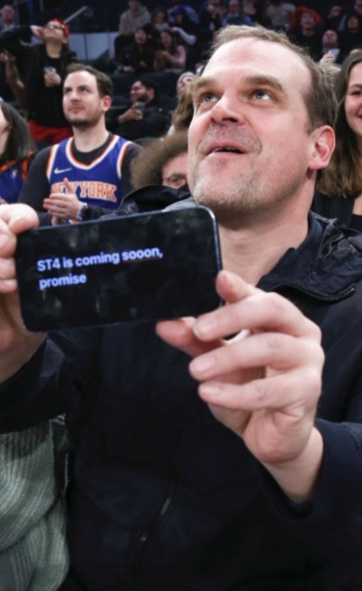 The Hawkins Post tweet media