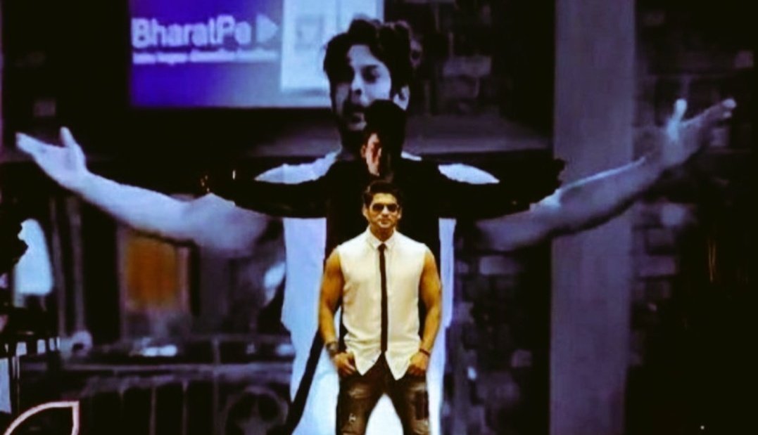 raj89694's tweet photo. "Main akela aaya hun, akele khelunga, akele jeetunga" and #SidharthShukla proved it.

#2YearsOfIconicWinnerSid https://t.co/JBjVl4bSM3