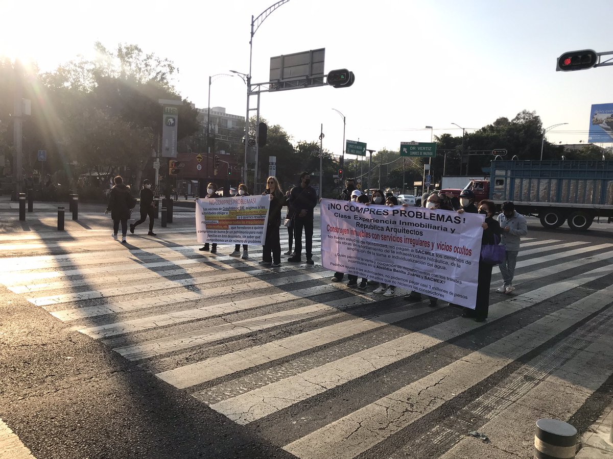 MarthaAOjeda1's tweet photo. @Claudiashein @STaboadaMx @vecinosnarvarte @SacmexCDMX @Reforma @el_pais @heraldodemexico @Radio_Formula @AristeguiOnline @laoctavadigital @El_Universal_Mx @elsolde_mexico @Milenio @MVSNoticias @supercivicosmx @MXvsCORRUPCION @LeonardoCurzio @aristeguicnn @AztecaNoticias @adn40 https://t.co/u5NeWeqAaR