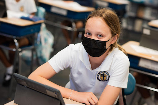 The internet is part of daily life for children and adults alike, so it’s crucial for children to know about online safety. Here are a few ways you can help your child stay safe when browsing the web: ow.ly/W9B950HVxVi