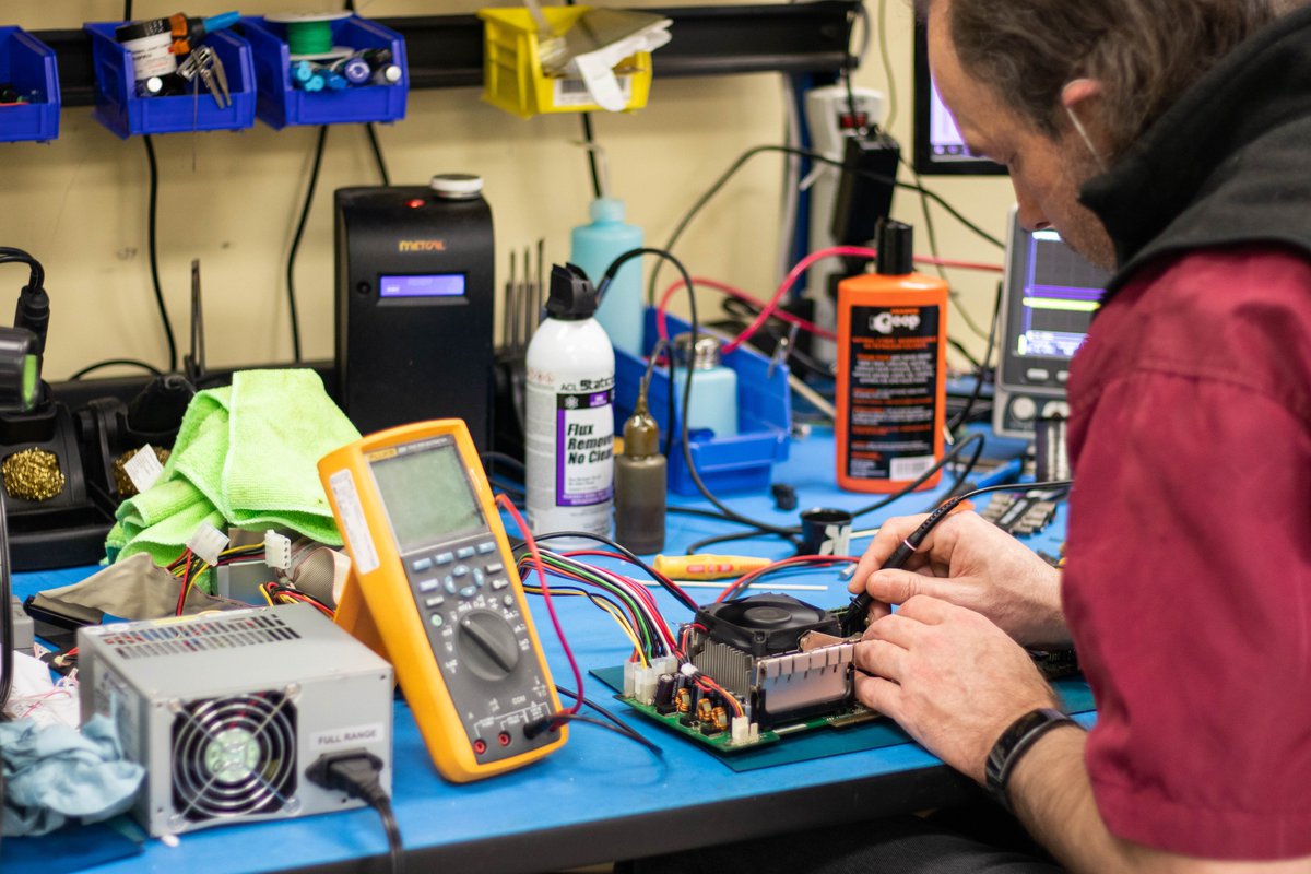 QualitrolIntl's tweet photo. Qualitrol International is the only GE-Authorized repair center for all models of the popular GE Fanuc QuickPanel (IC752, IC754 prefixes), GE Automation QuickPanel+ every family of HMI's. We've got you covered! https://t.co/rkHvLmhpbx https://t.co/F7RXvMQi0F