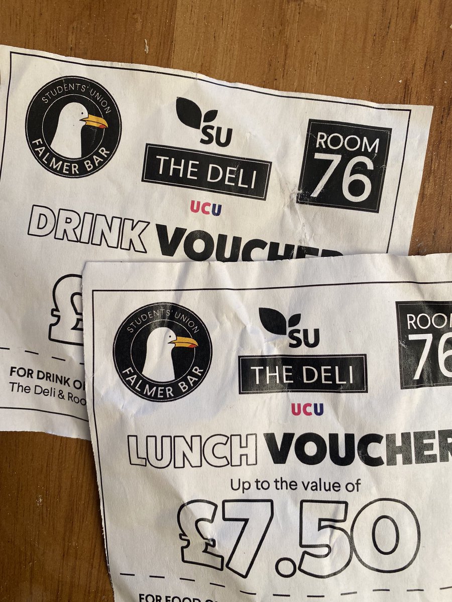 Wonderful company on wet southern bus stop picket this morning + great support from students; thank you for generous vouchers <a href="/USSU/">University of Sussex Students' Union</a> <a href="/sussexucu/">Sussex UCU</a> <a href="/ceri/">Ceri Davies</a>😊👏