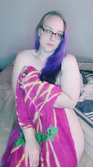 Check out my onlyfans 😘   #selling #contentcreators #CurvyGirlsRock #boudoirphotos #accountant https://t<a href="/tag/selling"class="tags">#selling</a><a href="/tag/contentcreators"class="tags">#contentcreators</a><a href="/tag/accountant"class="tags"><span>#accountant</span></a><a href="/tag/curvygirlsrock"class="tags"><span>#curvygirlsrock</span></a><a href="/tag/boudoirphotos"class="tags"><span>#boudoirphotos</span></a>