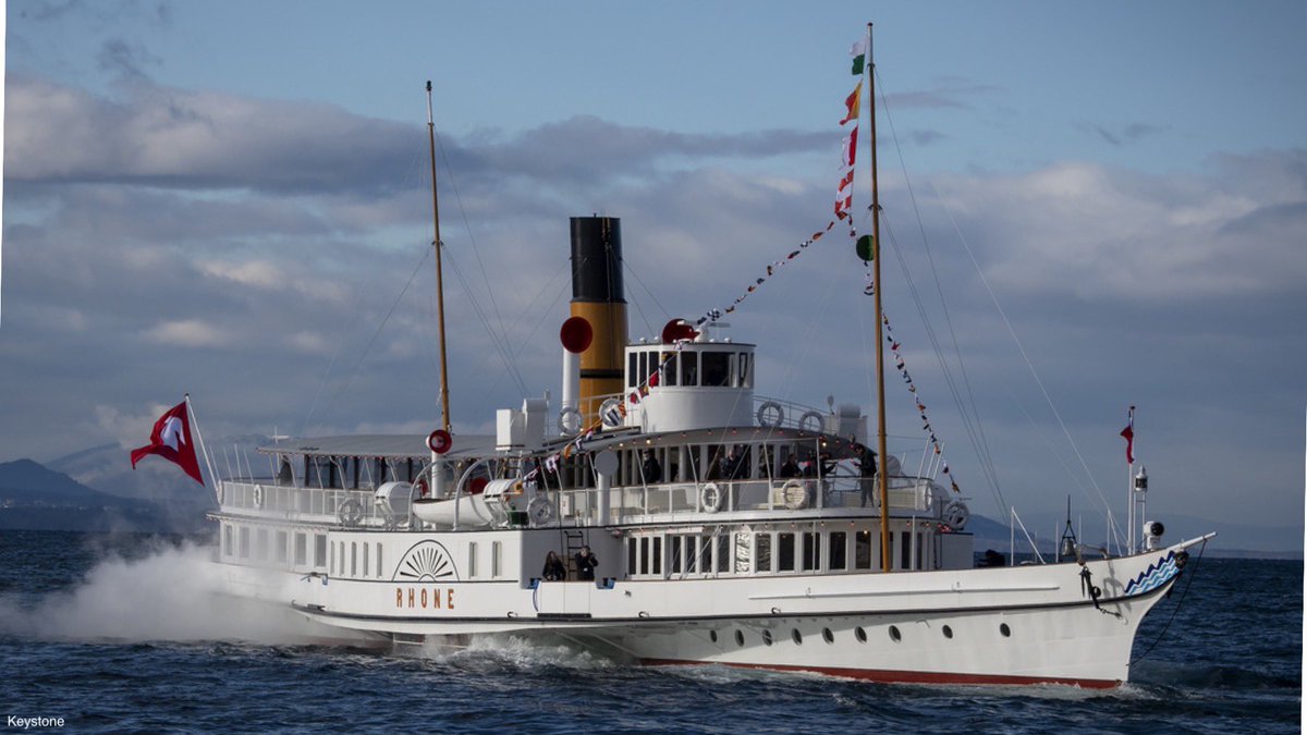 Inauguration du #Rhône, merveilleux bateau de la @cgn_leman datant de 1927 et rénové avec le soutien de @CulturaCH, ainsi que des cantons <a href="/GE_chancellerie/">Chancellerie Genève</a>, <a href="/EtatdeVaud/">Etat de Vaud</a> et <a href="/CantonduValais/">Chancellerie - IVS</a> 🚢 Très beau témoin d’un patrimoine intimement lié à notre histoire et à ses paysages.