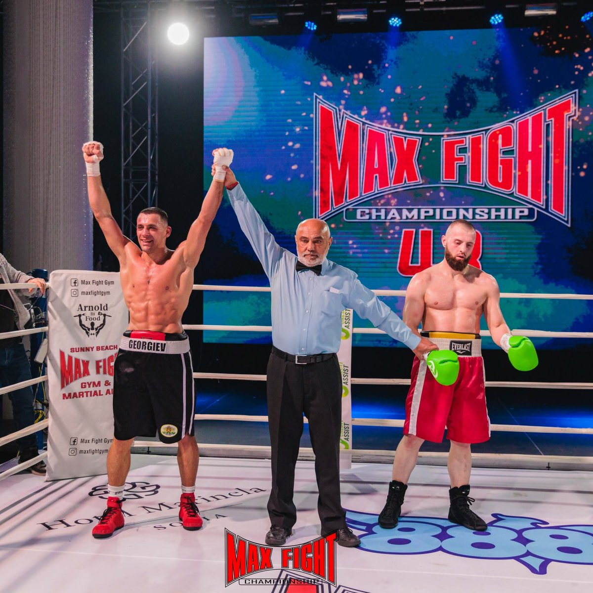 BetPalms's tweet image. Професионалинят боксьор Владимир Георгиев, който🌴#PalmsBet има удоволствието да покрепя, вече е с трета поредна победа 🙌⁠
⁠
#мачкай, Влади!⁠