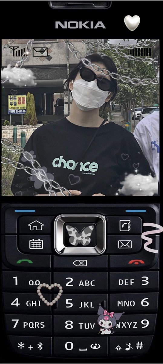 hansoheeglobal's tweet photo. Han Sohee NOKIA lockscreen edit🦋💜

~ a thread. 

#HanSohee #한소희 https://t.co/tua0mlYBTz