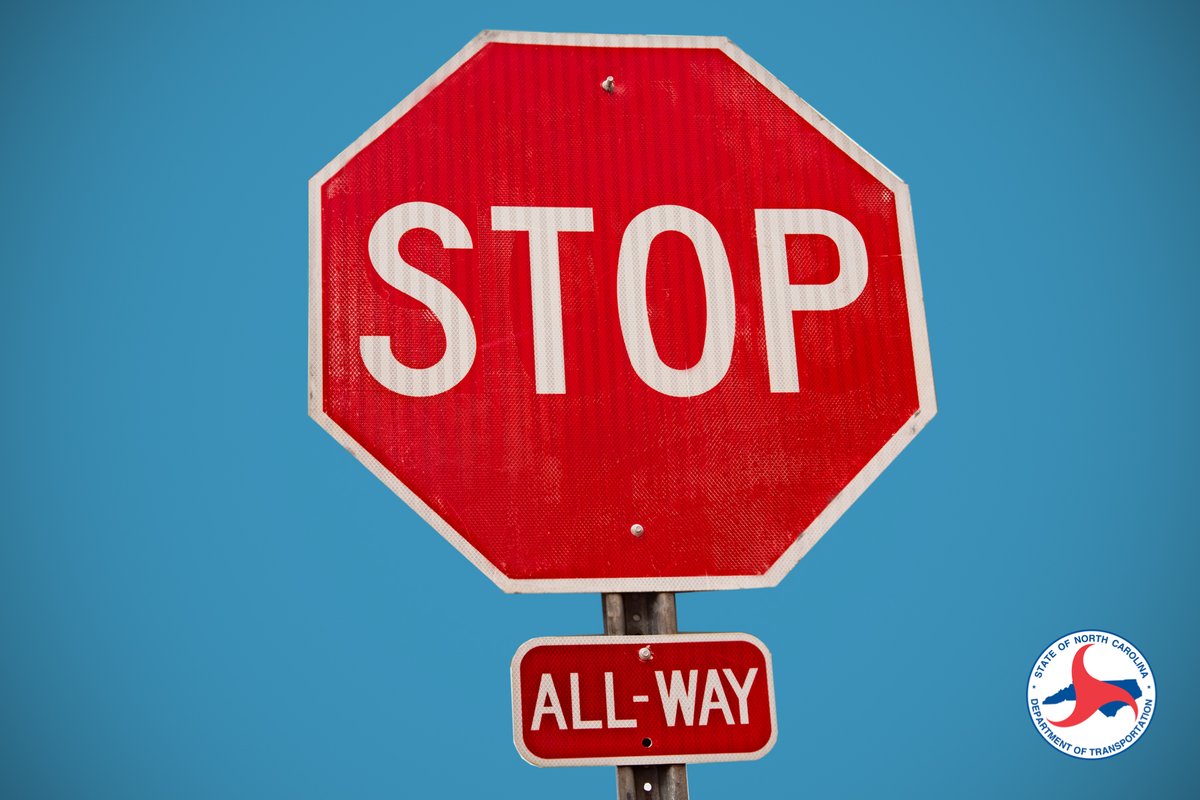 NCDOT_Scoast's tweet image. Additional signage to improve safety at a #LenoirCounty intersection will be installed this week. Details: bit.ly/3LtGM1T