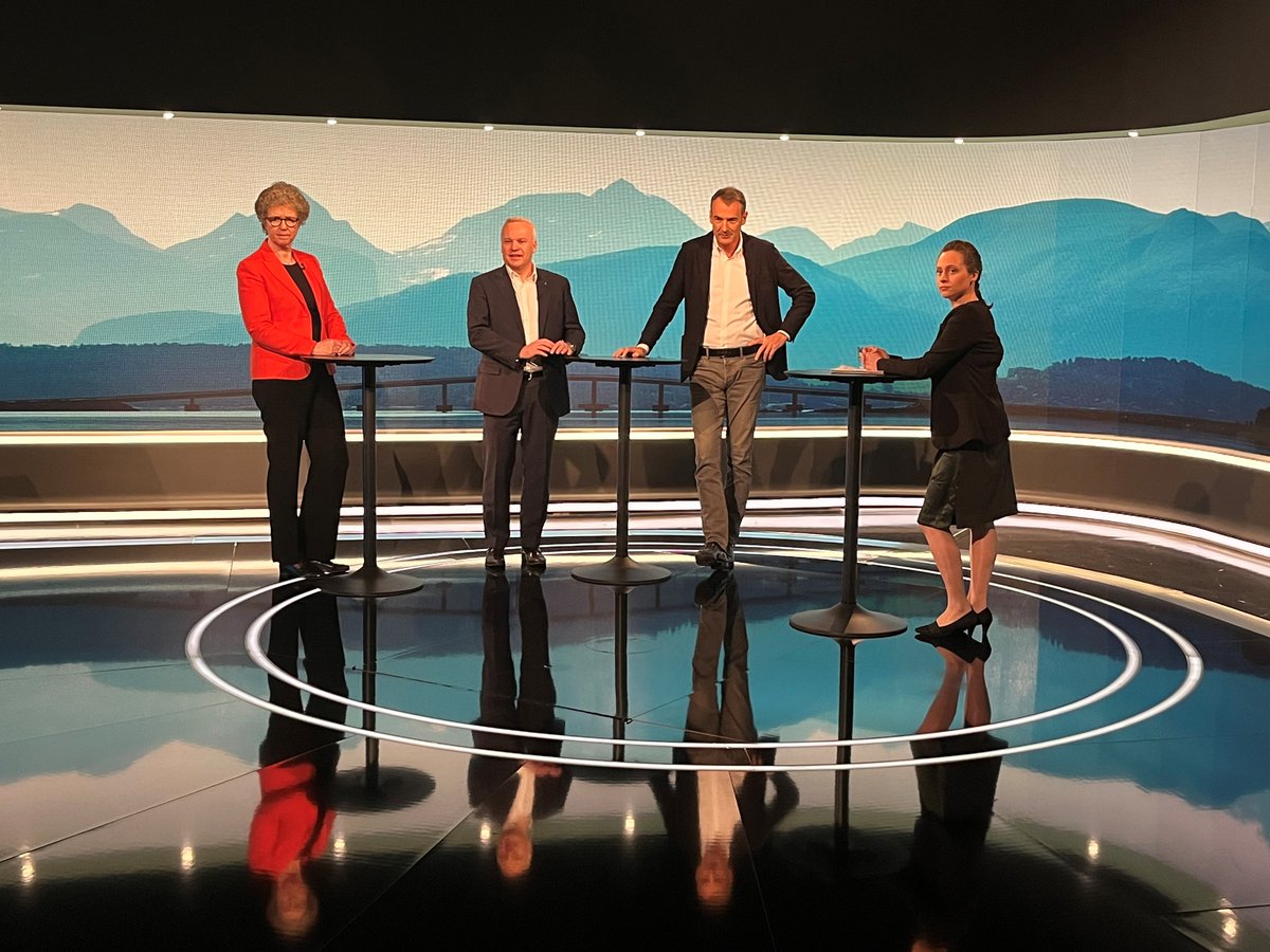Hilde Merete Aasheim (@aasheimhilde) on Twitter photo Thank you <a href="/Jess_Shankleman/">Jess Shankleman</a> for moderating an interesting discussion on the Energy Trilemma at the #OsloEnergyForum with @andop68 , Bernard Looney and myself. Our message is clear: solving the energy trilemma is the basis for a successful green transition. Thank you <a href="/Jess_Shankleman/">Jess Shankleman</a> for moderating an interesting discussion on the Energy Trilemma at the #OsloEnergyForum with @andop68 , Bernard Looney and myself. Our message is clear: solving the energy trilemma is the basis for a successful green transition.