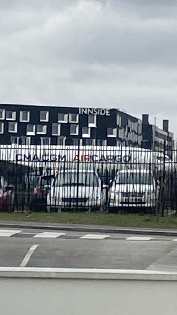 Les premiers avions de la nouvelle compagnie cargo ⁦⁦<a href="/cmacgm/">CMA CGM Group</a>⁩ ont été aperçus à #cdg ⁦<a href="/ParisAeroport/">Paris Aéroport</a>⁩ . Bienvenue à ce nouveau client important pour le ⁦<a href="/GroupeADP/">Groupe ADP</a>⁩ .