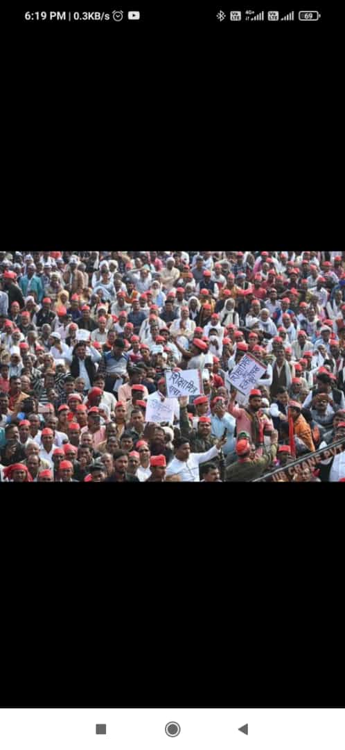 #BEdTET2011_अखिलेश_को_जिताएगा
<a href="/samajwadiparty/">Samajwadi Party</a> 
<a href="/yadavakhilesh/">Akhilesh Yadav</a> 
बीएड टेट 2011 वालो को अपने घोषणा पत्र में शामिल करने लिए  बीएड टेट के परिवार वालों की तरफ से आपको हृदय से बहुत बहुत आभार।
जय अखिलेश तय अखिलेश 
युवा की धड़कन और युवा की शान।
आ रहे है अखिलेश ना कोई हो परेशान।🚲✌🚩 
A