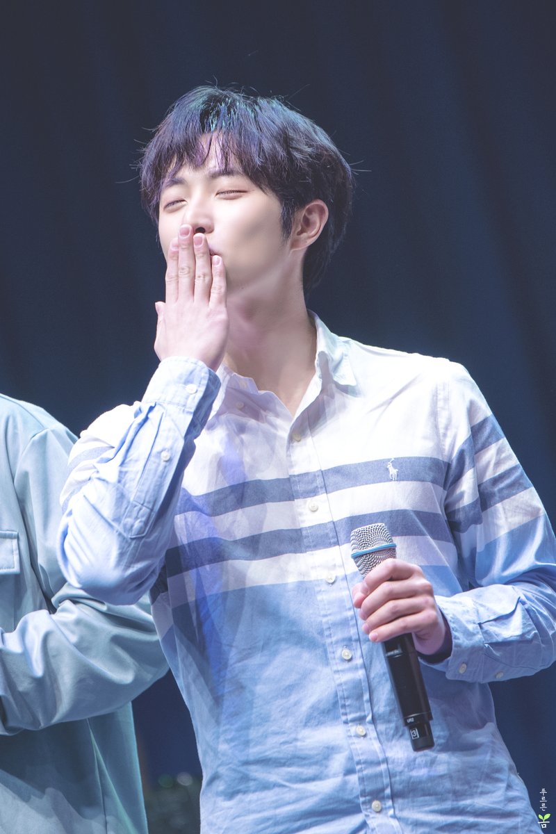 bloominspringM's tweet photo. 220214 한다콘서트 #2. 희망한다
#박준휘 배우님 https://t.co/FElWGv4EzM