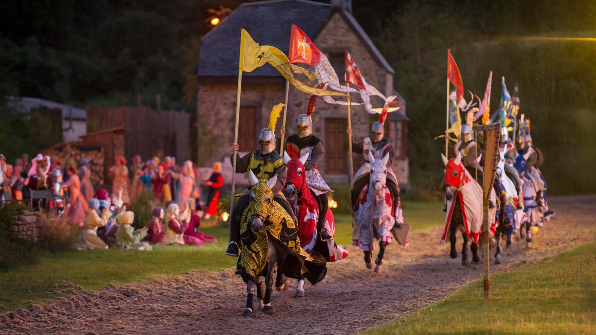 Discover_Durham's tweet photo. Planning a group visit to @kynrenuk this summer? 🎆 Book before 31 March 2022 and get 15% off group bookings of 20 people or more! https://t.co/vOrpzkLjxz #discoverdurham #grouptravel https://t.co/wc3HDCVoWk
