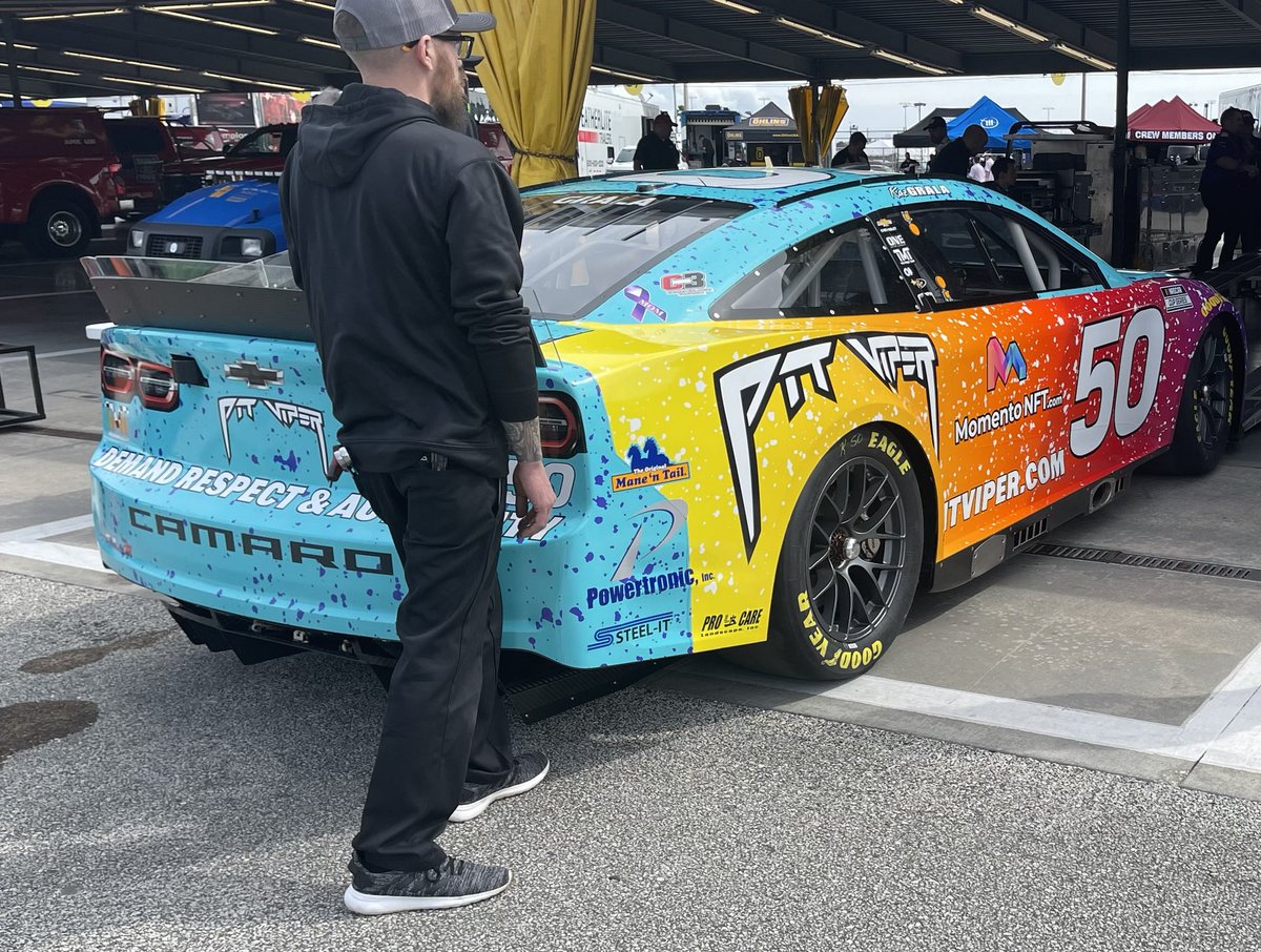 bobpockrass's tweet photo. The Money Team car … https://t.co/NW8DLi9Tms