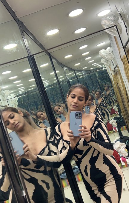 Want one? https://t.co/qre71scSUu<a href="/tag/whatsappmessagetopoonampandey"class="tags"><span>#whatsappmessagetopoonampandey</span></a>