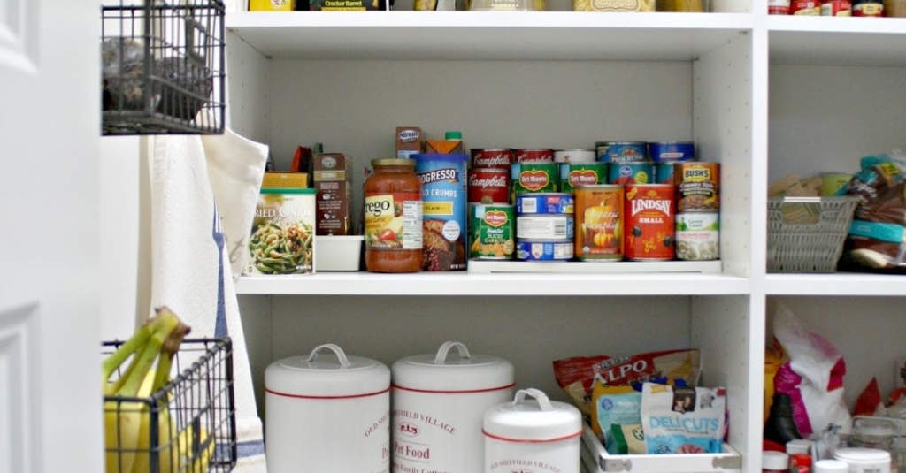 RuloRealtor's tweet photo. Converting Our Pantry into a Butler's Pantry {Progress!} https://t.co/apKC9ChDPL https://t.co/7W3A5tAcZN
