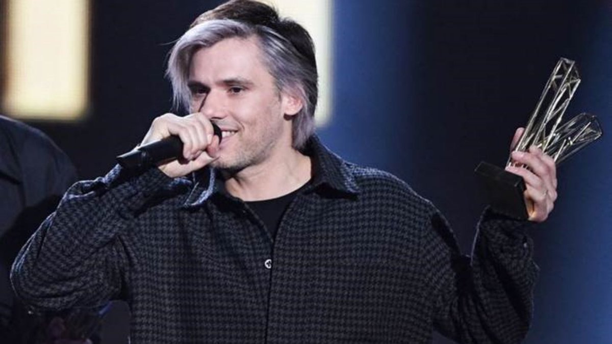 We celebrate <a href="/Orel_san/">OrelSan</a> the biggest winner #VictoiresDeLaMusique 2022 Artist of the Year, Song of the Year and Audiovisual Creation <a href="/peermusicNR/">peermusic Neighbouring Rights</a>