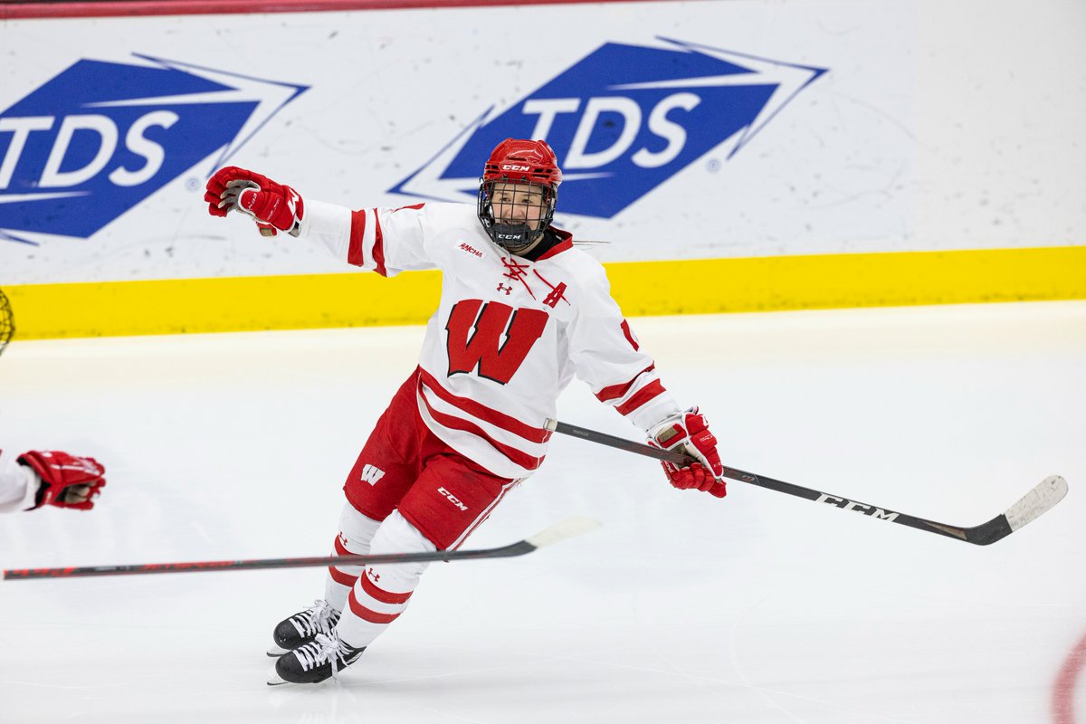 NCAA Ice Hockey (@ncaaicehockey) on Twitter photo Over the weekend <a href="/DarylWatts19/">Daryl Watts</a> earned the second-most career points in NCAA history!
After posting four goals and five assists in No. 3 Wisconsinβs series sweep over Minnesota-State, the senior Badger now has a total of 293 career points.
#NCAAHockey x πΈ <a href="/BadgerWHockey/">Wisconsin Hockey</a> Over the weekend <a href="/DarylWatts19/">Daryl Watts</a> earned the second-most career points in NCAA history!
After posting four goals and five assists in No. 3 Wisconsinβs series sweep over Minnesota-State, the senior Badger now has a total of 293 career points.
#NCAAHockey x πΈ <a href="/BadgerWHockey/">Wisconsin Hockey</a>