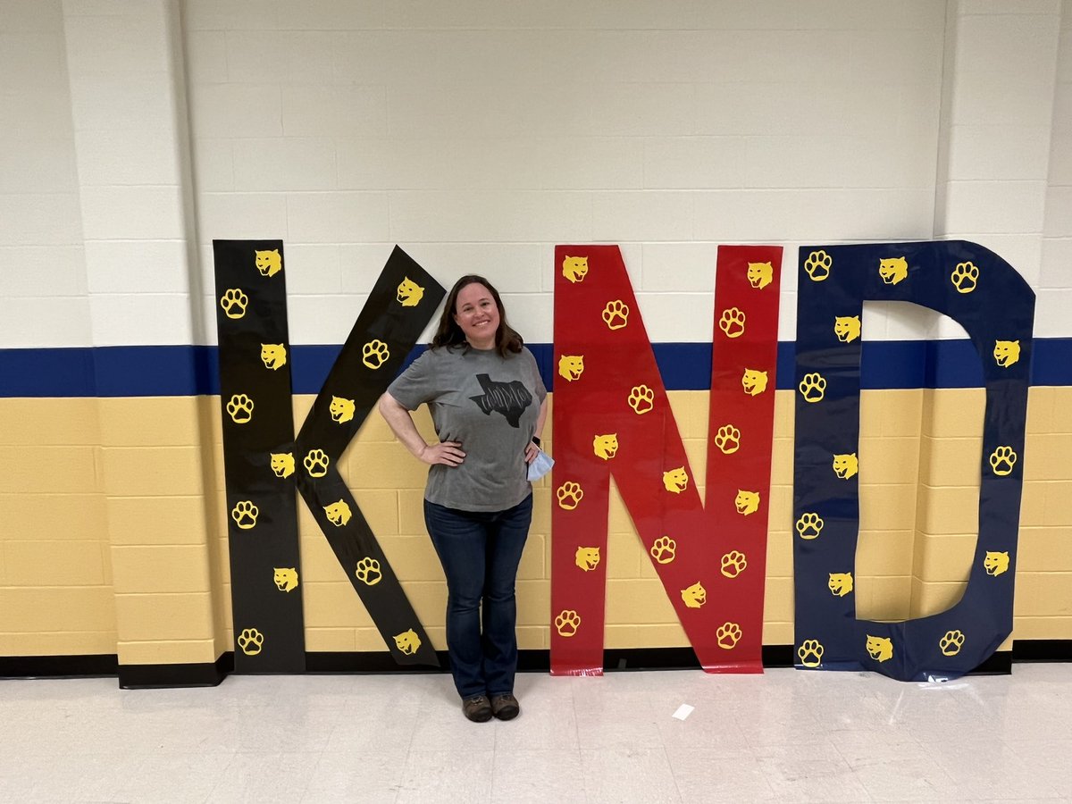 NISDJonesSTEM's tweet photo. Don’t forget to put the “I” in KIND this week in honor of Kindness Month 🙌🏻❤️ @NISD @NISDCounseling @NISDWholeChild #stem #RAK #KindnessMatters #TuesdayFeeling https://t.co/lJS8fxKFCA