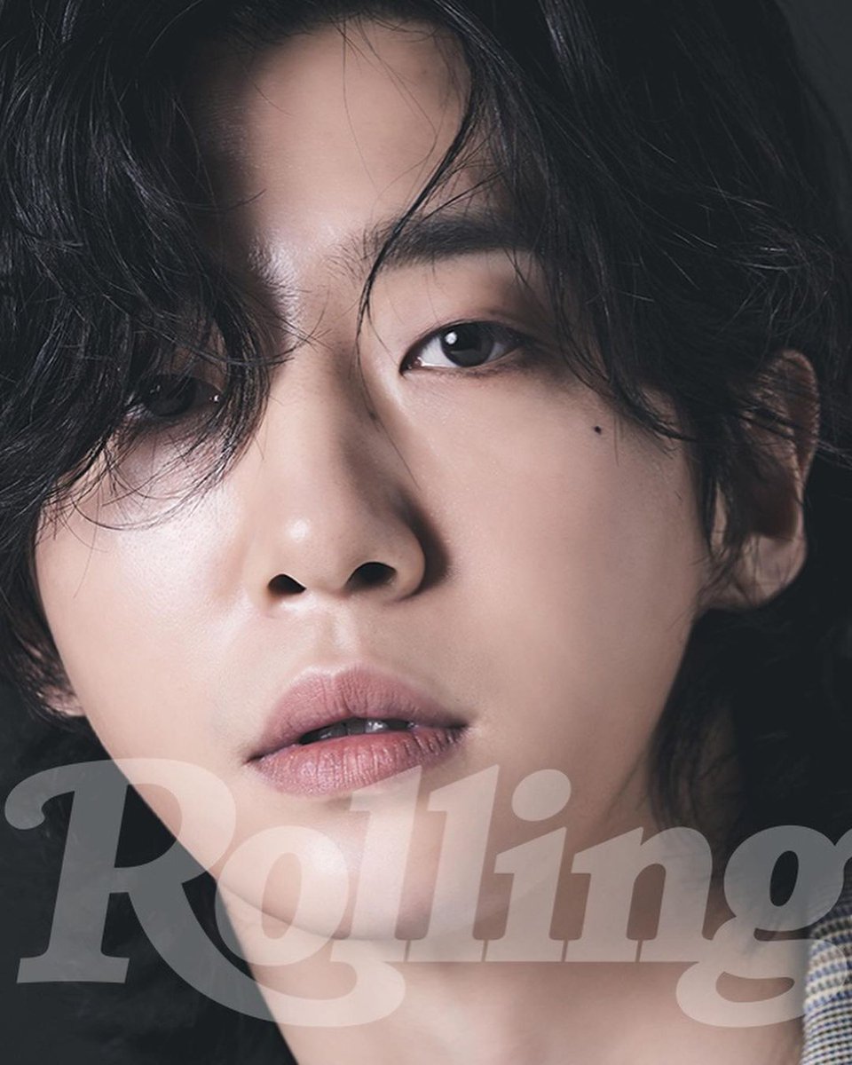 BYG_Fr's tweet photo. [PHOTOS] La maquilleuse mmminjj_ a posté des photos de Bang Yongguk sur Instagram (le magazine Rolling Stone de janvier) https://t.co/6tuRWDvg17